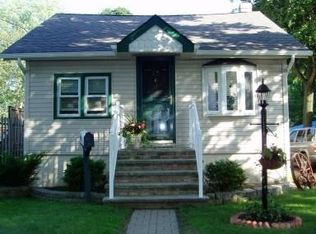 25 Marietta St, East Brunswick, NJ 08816