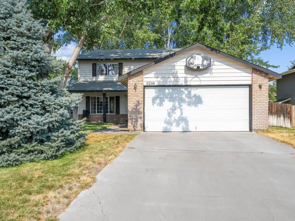 5208 Blue Heron Blvd, West Richland, WA 99353