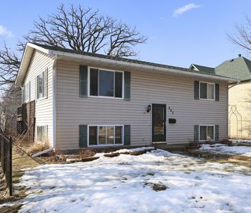 805 2nd Ave S, Sauk Rapids, MN, 56379