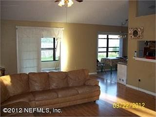 5th image of 7621 Chelmsford Dr