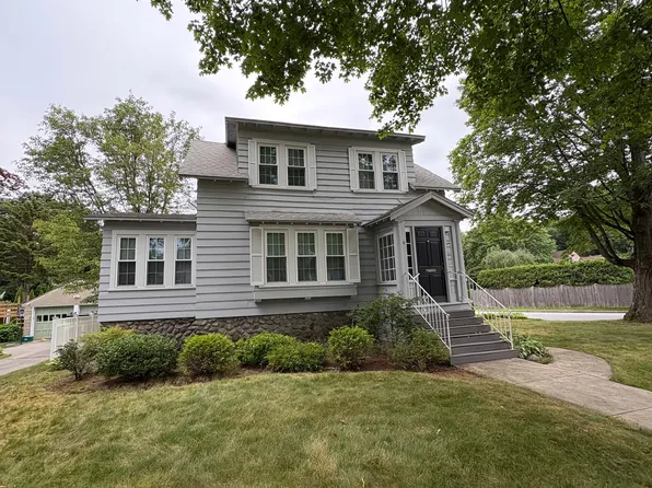 (undisclosed Address), Worcester, MA 01602