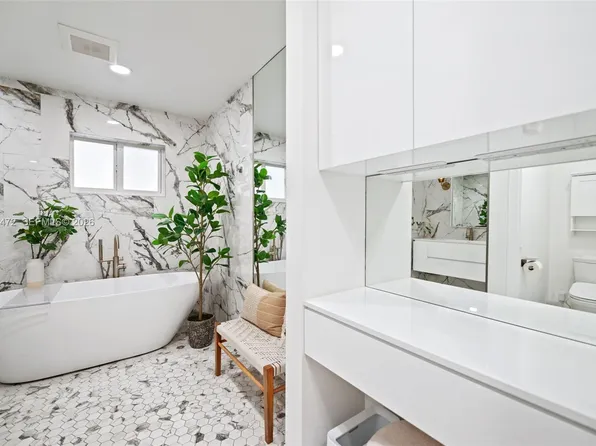 400 SW 62nd Ave, Plantation, FL 33317