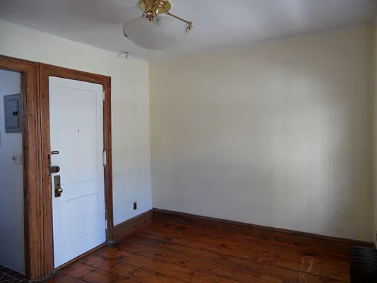 Rented by Brown Harris Stevens | media 20