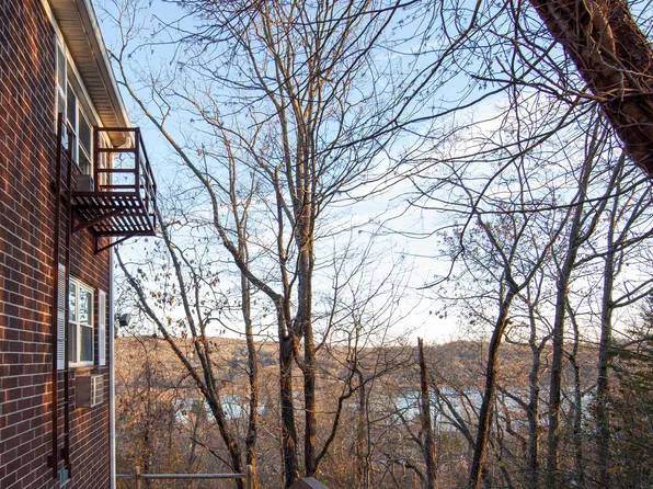 100 Pierson Miller Dr, Pompton Lakes, NJ