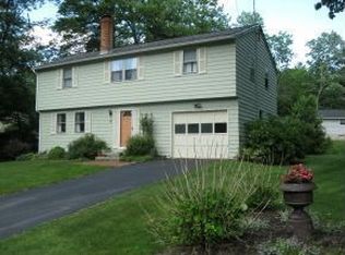 6 Apache St, Dover, NH 03820