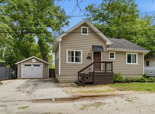 224 Oak St, New Lenox, IL 60451
