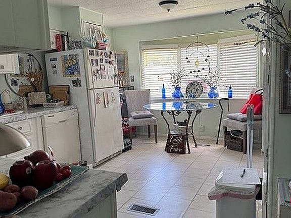2nd image of 810 8th St Lot 22