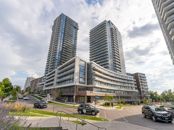 36 Forest Manor Rd #722, North York, ON M2J 1M3
