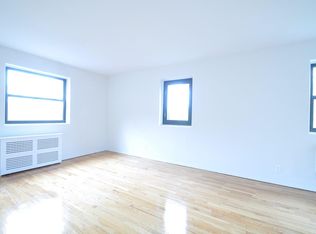 20404 43rd Ave #3, Bayside, NY 11361