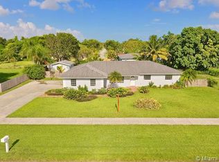 28041 SW 162nd Ave, Homestead, FL 33033