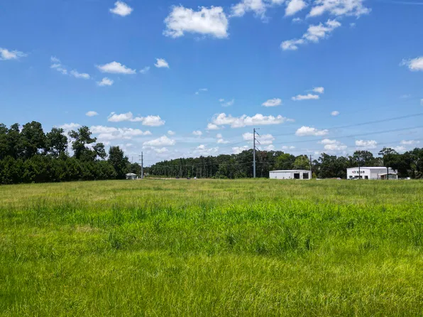 100 Woodrich Ln, Lafayette, LA 70507