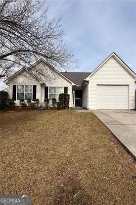 10600 Pine Forest Ln, Jonesboro, GA 30238
