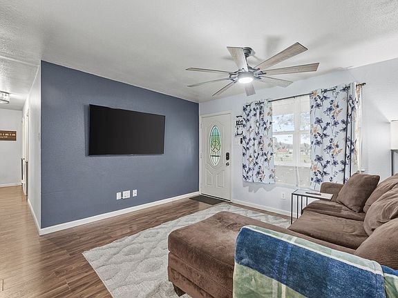 5th image of 4701 Henry St