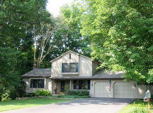 697 Ashdon Cir, Webster, NY 14580