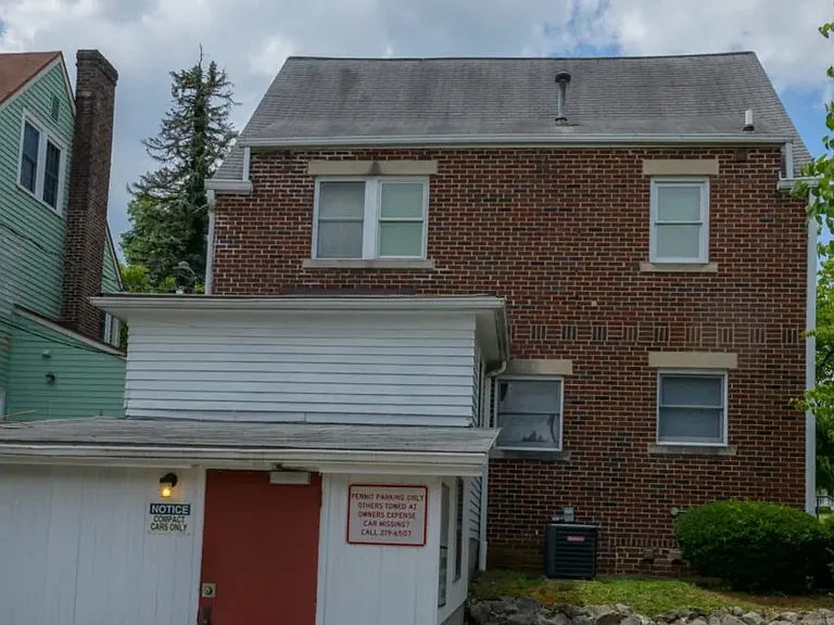 401 S Highland Ave — Photo 6