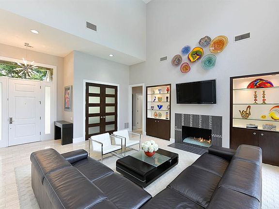 4th image of 5719 Moss Creek Ct