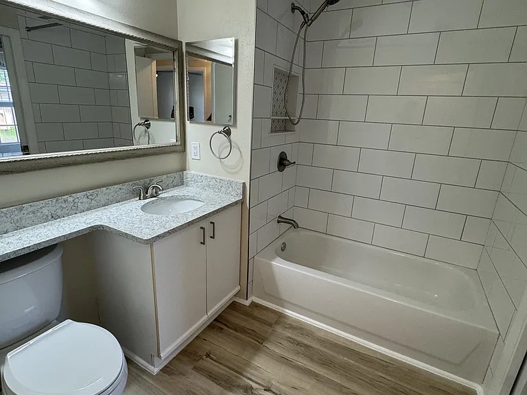 1860 Long Iron Dr #1021 — Photo 7