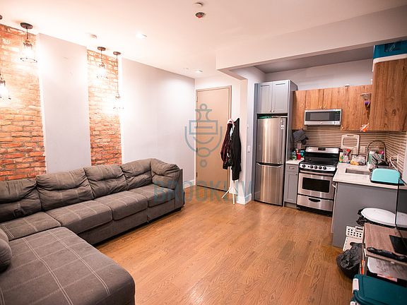 2nd image of 484 Harman St #3K
