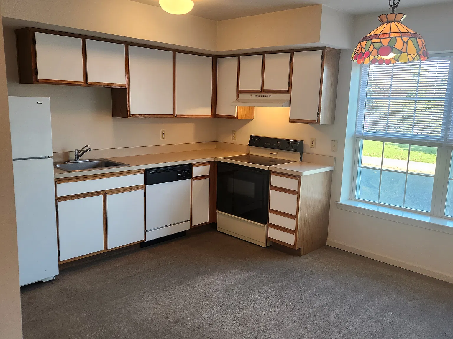 2 bed, 625 sqft, $1,550 — Photo 4