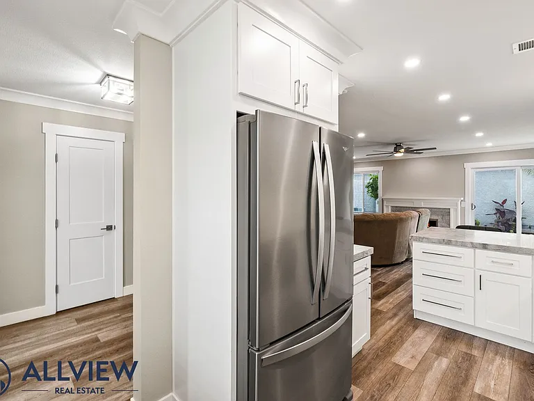 8275 Cherrywood Cir — Photo 6