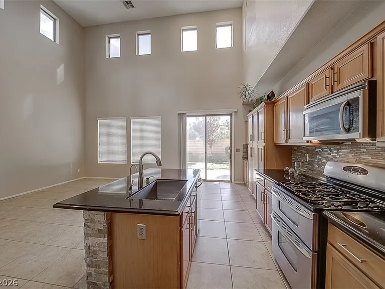4809 Graziano Ave — Photo 9