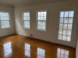 1040 Laguna Ave, Los Angeles, CA 90026