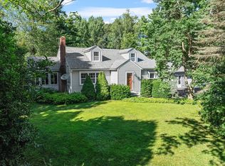 42 New Salem Rd, Petersham, MA 01366