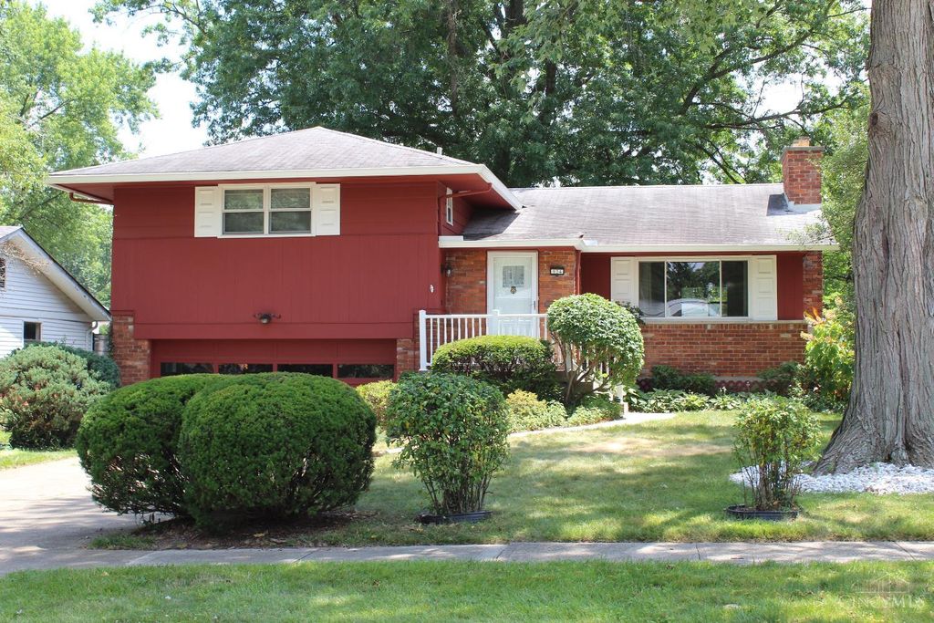 Real estate listing image