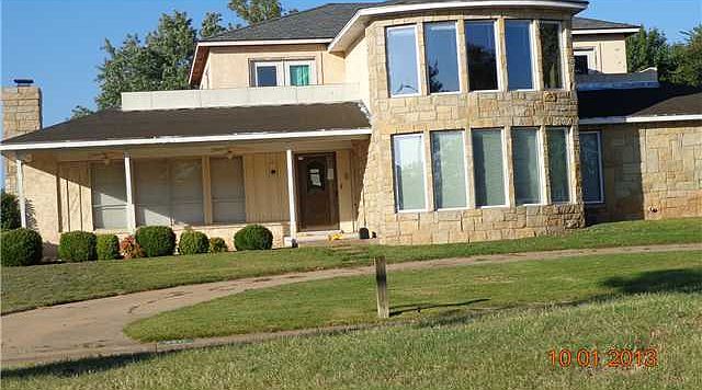 1st image of 2217 Alderham Ave