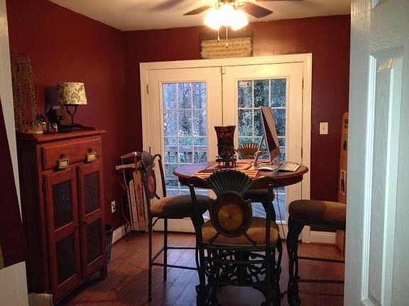 Bonus Room-Can be used as Formal Dining Room, Office, Den or