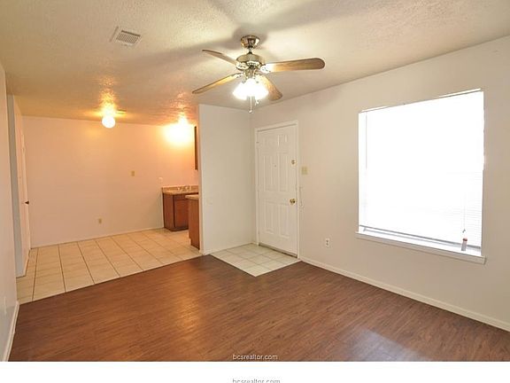 3rd image of 3306 Normand Dr