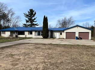 3662 S 37th Rd, Cadillac, MI 49601