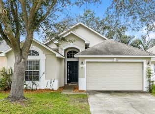 1140 Stoneham Dr, Groveland, FL 34736
