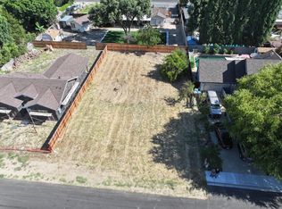 Christine Way, Turlock, CA 95380