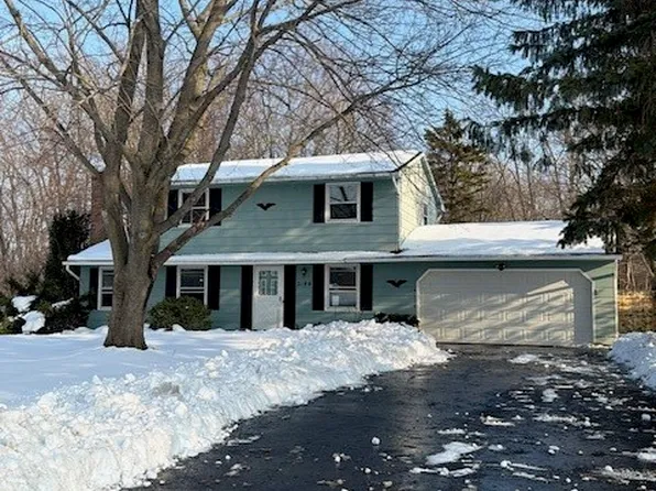 2186 Bear Creek Dr, Ontario, NY 14519