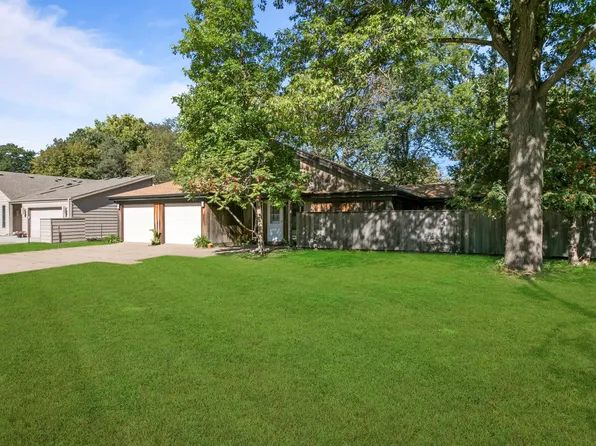 2980 Rice Creek Ter, New Brighton, MN 55112