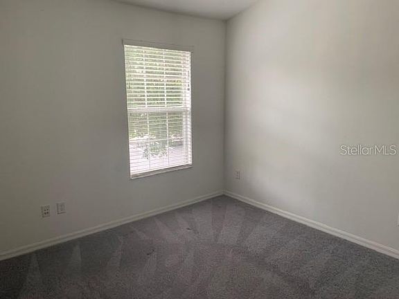 3rd image of 15943 Fishhawk Creek Ln