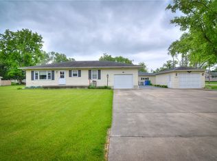 4323 E Corman St, Decatur, IL 62521