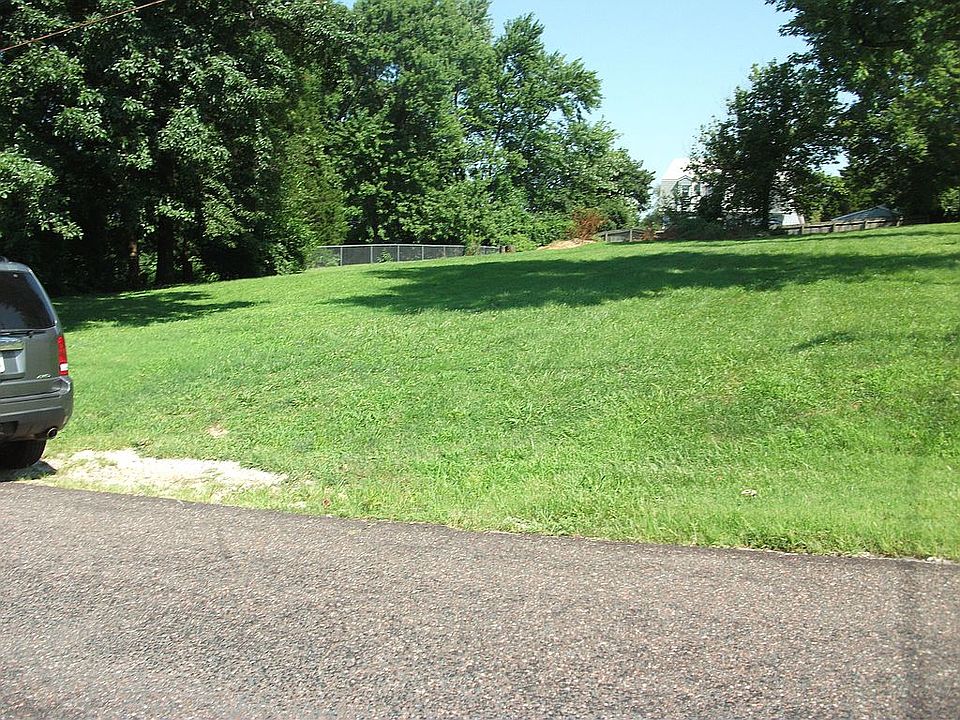 2nd image of 10651 Wurdack Ave