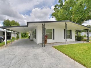 102 Paradise Ln, Auburndale, FL 33823