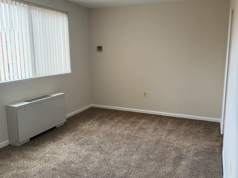 Summit Hills — Photo 48