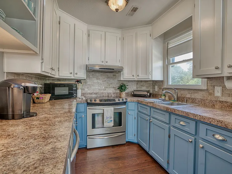 200 Mariners Pointe Rd — Photo 13