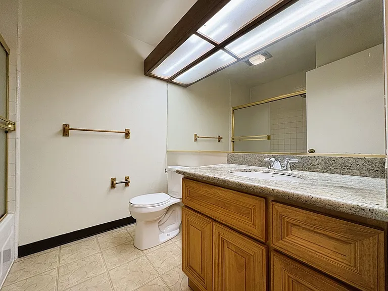 505 Cypress Point Dr #209 — Photo 15