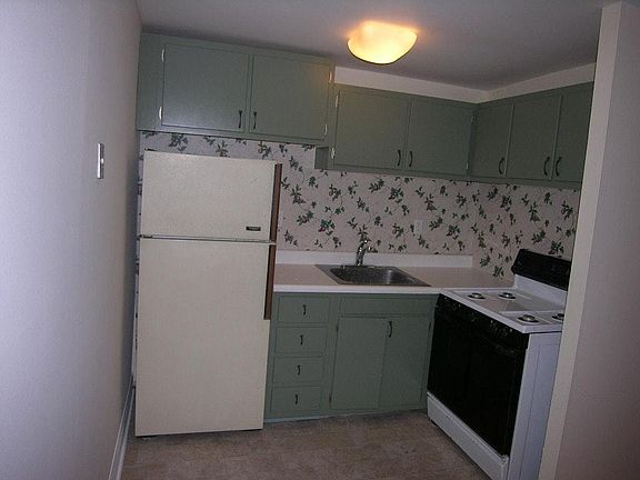 5th image of 280 Greenough St #B
