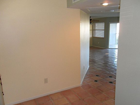 3rd image of 2632 SE 20th Ct #203-C