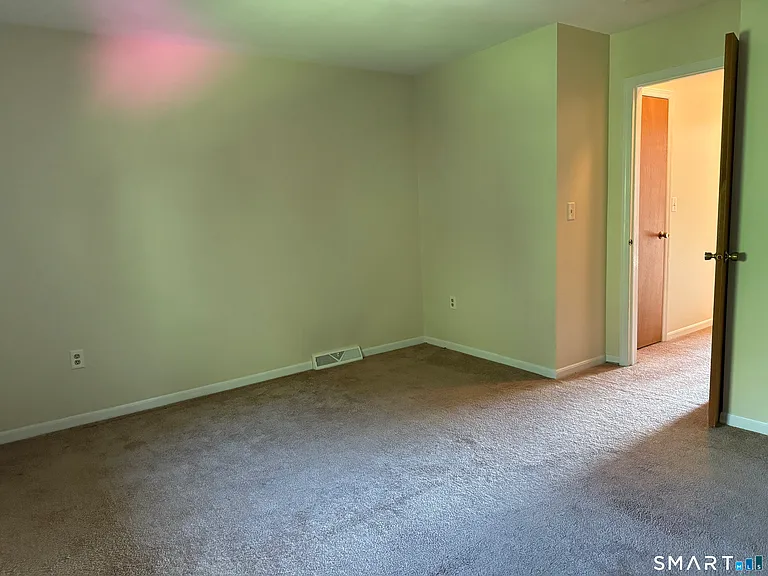 330 Merwin Ave #F4 — Photo 13