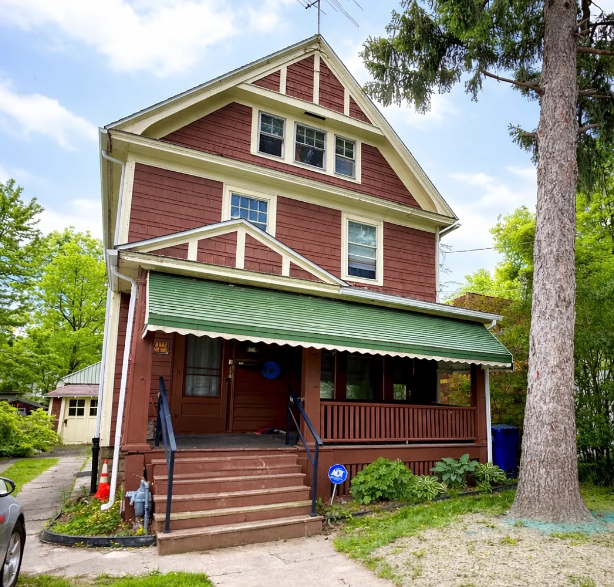 1811 Weston Avenue - 3 — Photo 1