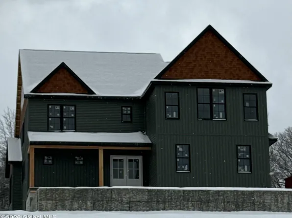 59 Nadia Blvd, Wynantskill, NY 12198