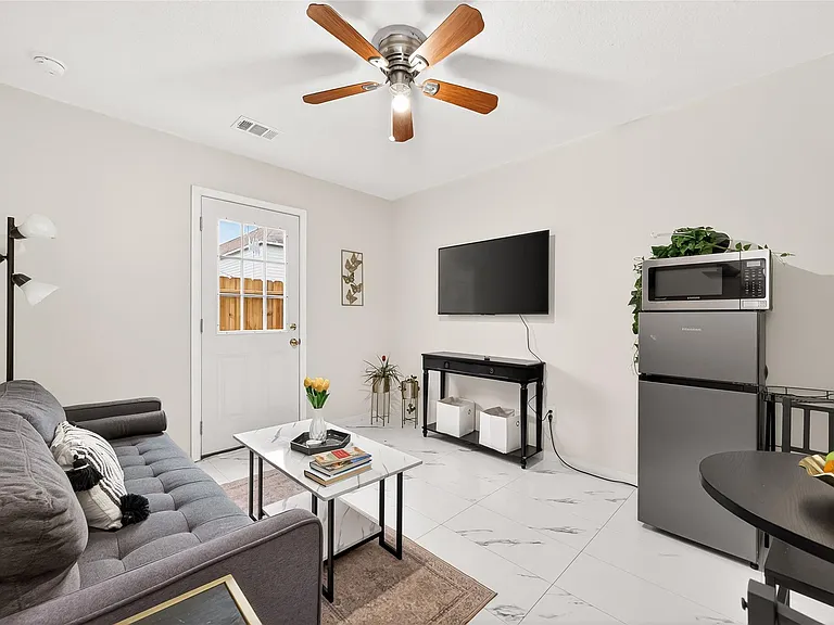 15811 Natchez Brook Ln #B — Photo 1