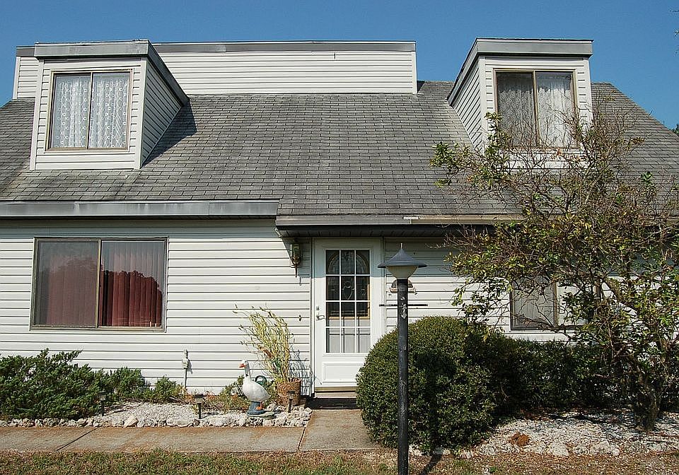 1st image of 3845 Gatewood Dr